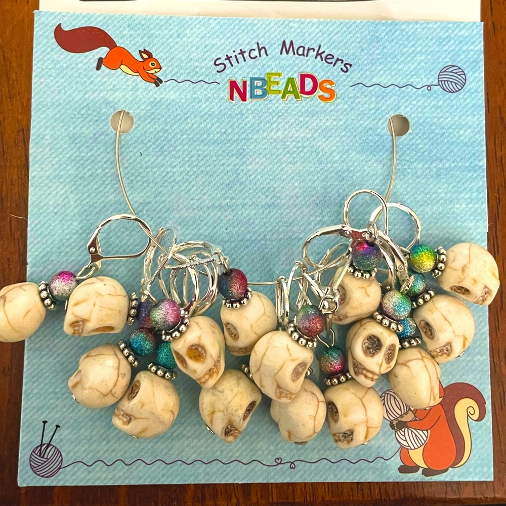 Stitch markers, skulls